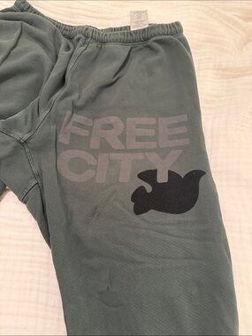 freecity Dark Green Sweatpants Joggers with Grey and Black Logo